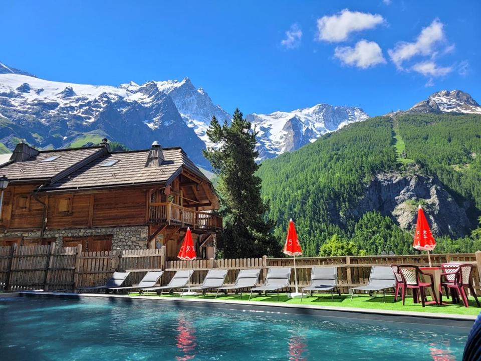 Hotel Castillan La Grave Exterior photo